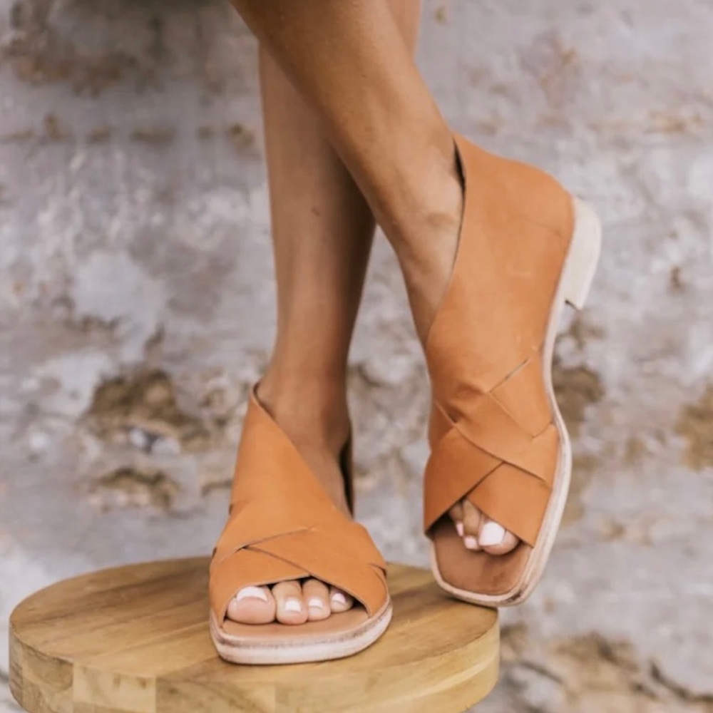 Free People Brown Sun Valley Sandal 7.5 37.5